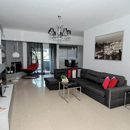 Апарт отель Mistral Luxury Living Неа-Перамос Экстерьер фото