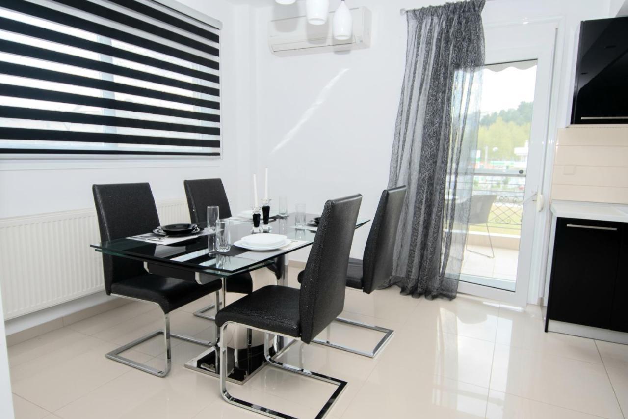 Апарт отель Mistral Luxury Living Неа-Перамос Экстерьер фото